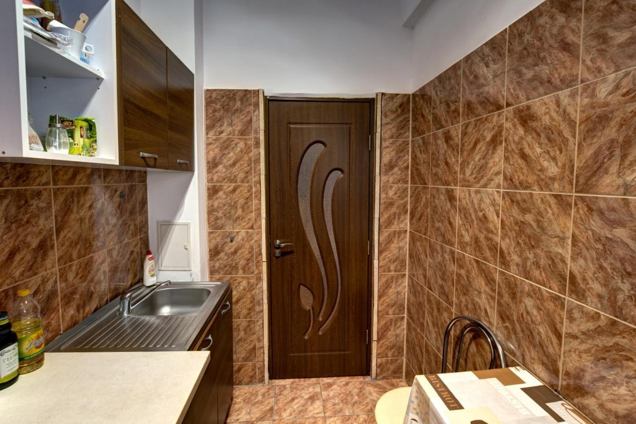 Ultracentral Universitate Apartment Bukares Bagian luar foto